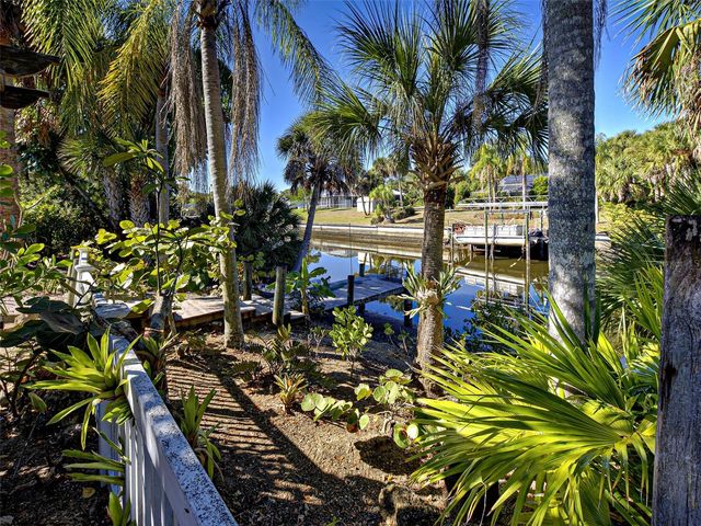 1045 CLEARVIEW DRIVE, Port Charlotte, FL 33953