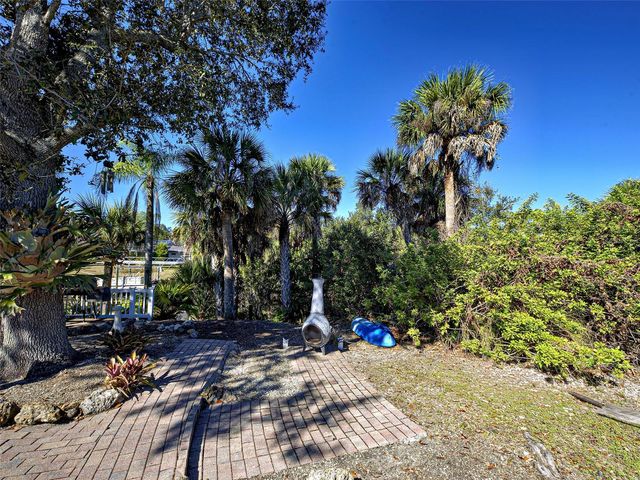 1045 CLEARVIEW DRIVE, Port Charlotte, FL 33953