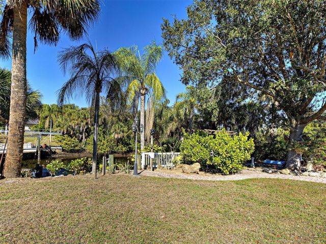 1045 CLEARVIEW DRIVE, Port Charlotte, FL 33953