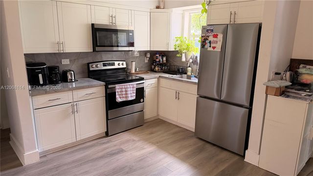 6930 Fillmore Street, Hollywood, FL 33024