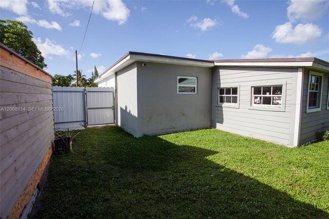 6930 Fillmore Street, Hollywood, FL 33024