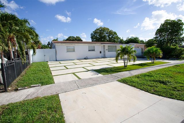 6930 Fillmore Street, Hollywood, FL 33024