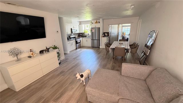 6930 Fillmore Street, Hollywood, FL 33024