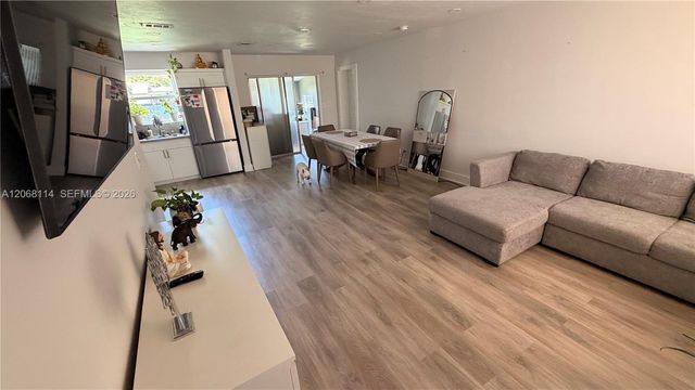 6930 Fillmore Street, Hollywood, FL 33024