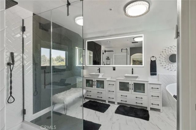 13656 DRONFIELD AVE, Sylmar, CA 91342