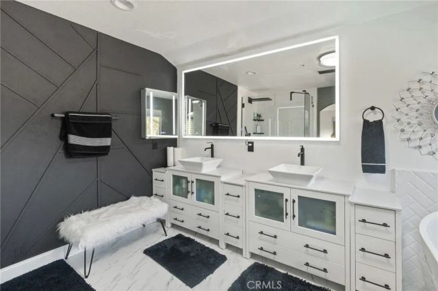 13656 DRONFIELD AVE, Sylmar, CA 91342