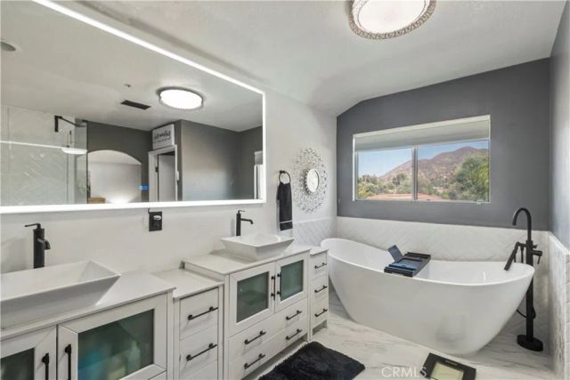 13656 DRONFIELD AVE, Sylmar, CA 91342