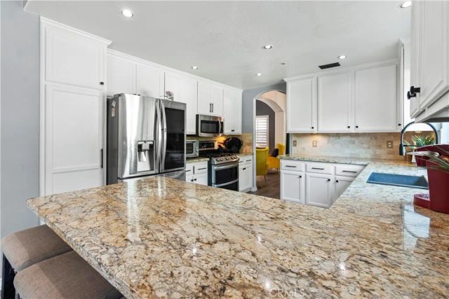 13656 DRONFIELD AVE, Sylmar, CA 91342