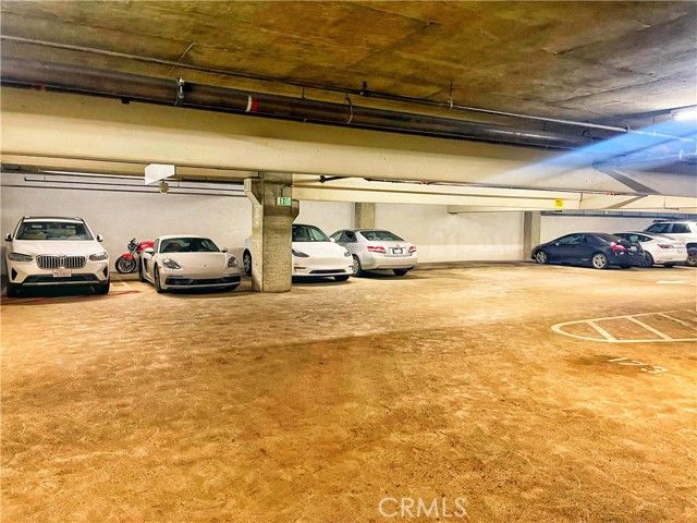 801 S Grand Avenue 1608, Los Angeles, CA 90017