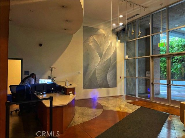 801 S Grand Avenue 1608, Los Angeles, CA 90017