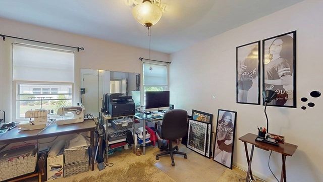 10 Pine Tree Lane, Worcester, MA 01609