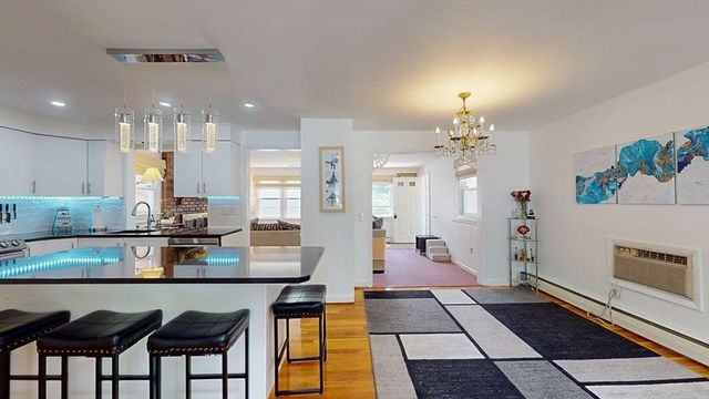 10 Pine Tree Lane, Worcester, MA 01609
