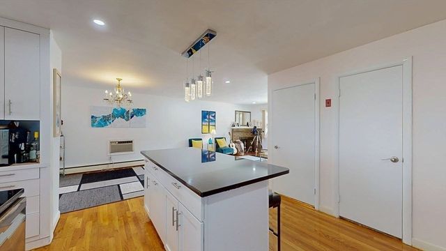 10 Pine Tree Lane, Worcester, MA 01609