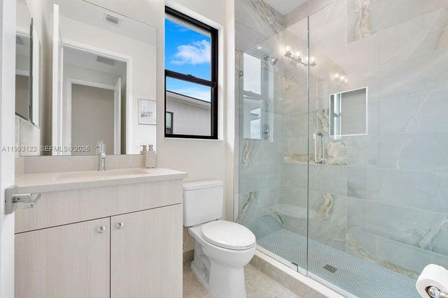 12609 Solana Bay Circle, Palm Beach Gardens, FL 33412