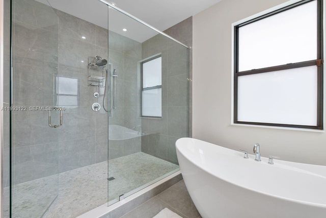 12609 Solana Bay Circle, Palm Beach Gardens, FL 33412