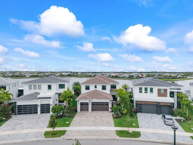 12609 Solana Bay Circle, Palm Beach Gardens, FL 33412