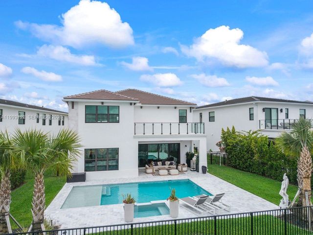 12609 Solana Bay Circle, Palm Beach Gardens, FL 33412
