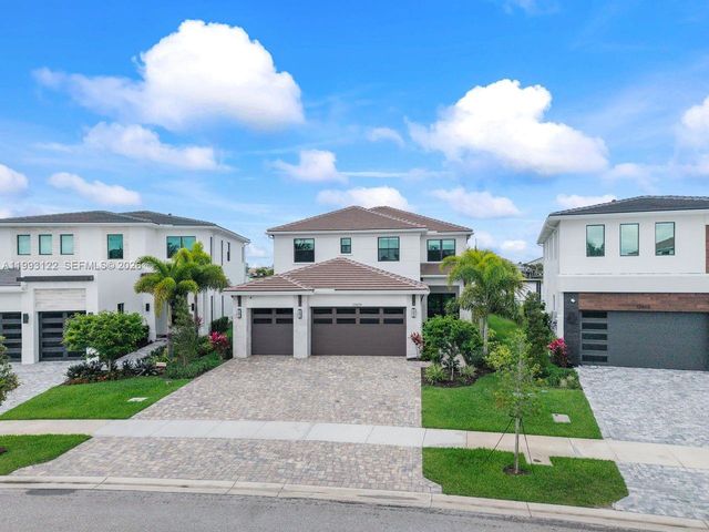 12609 Solana Bay Circle, Palm Beach Gardens, FL 33412