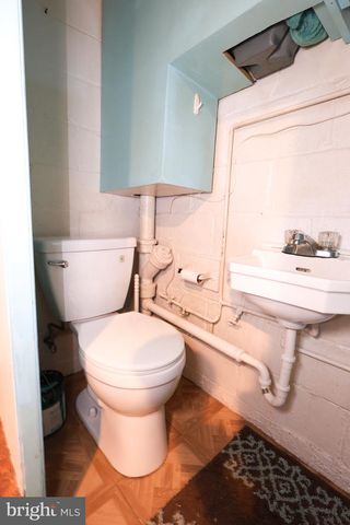 1921 MERRITT BLVD, Baltimore, MD 21222