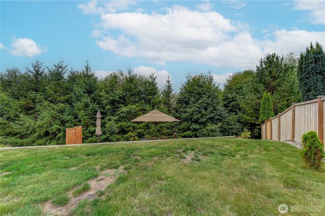806 Darwins Way, Granite Falls, WA 98252