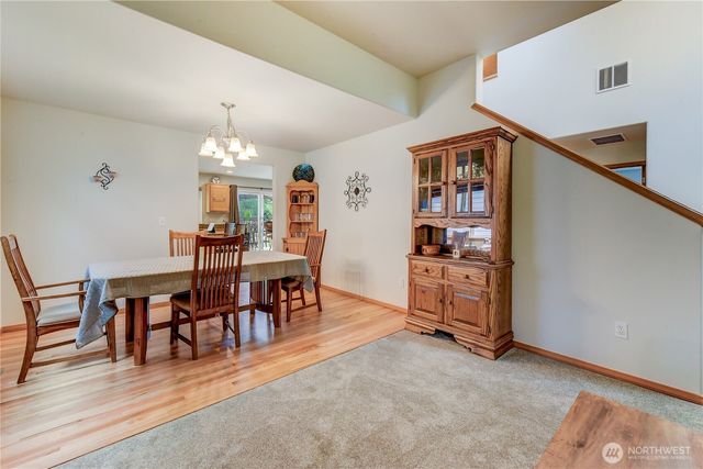 806 Darwins Way, Granite Falls, WA 98252