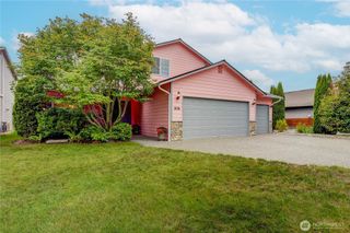 806 Darwins Way, Granite Falls, WA 98252