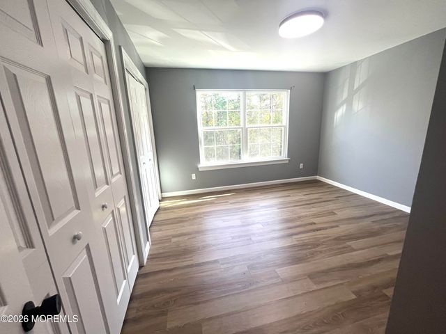 42 Diane Drive, Tinton Falls, NJ 07753