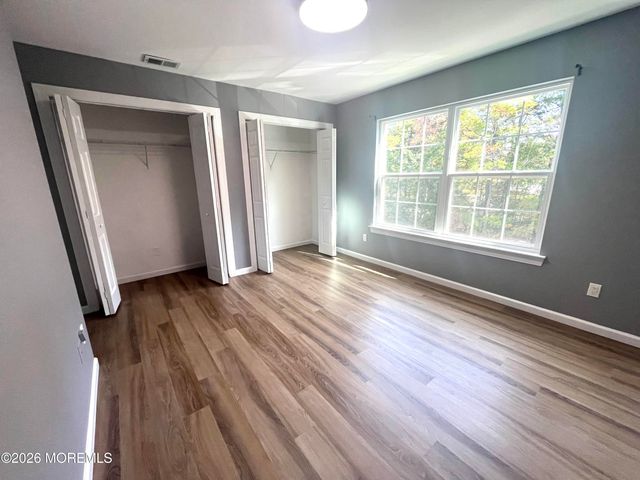 42 Diane Drive, Tinton Falls, NJ 07753