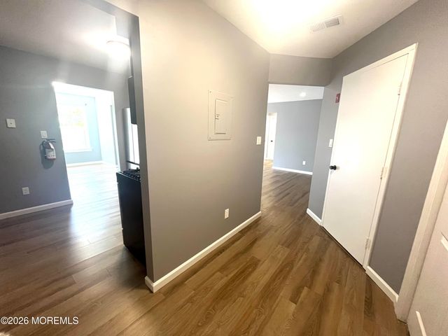 42 Diane Drive, Tinton Falls, NJ 07753