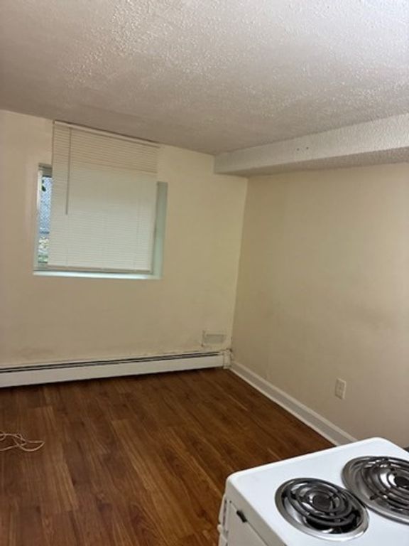 51 South Huntington B3, Boston, MA 02130