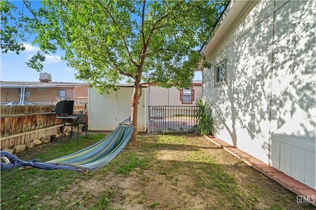 6351 Akers Road 91, Bakersfield, CA 93313