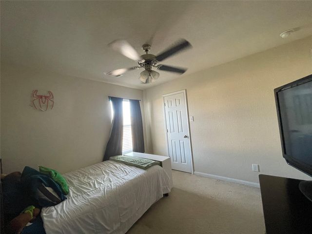 2714 Finwood Drive, Rosenberg, TX 77471