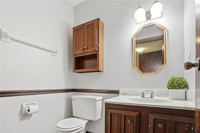 2033 Meadowside Lane, Washington Twp, OH 45458