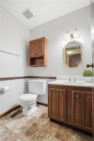 2033 Meadowside Lane, Washington Twp, OH 45458