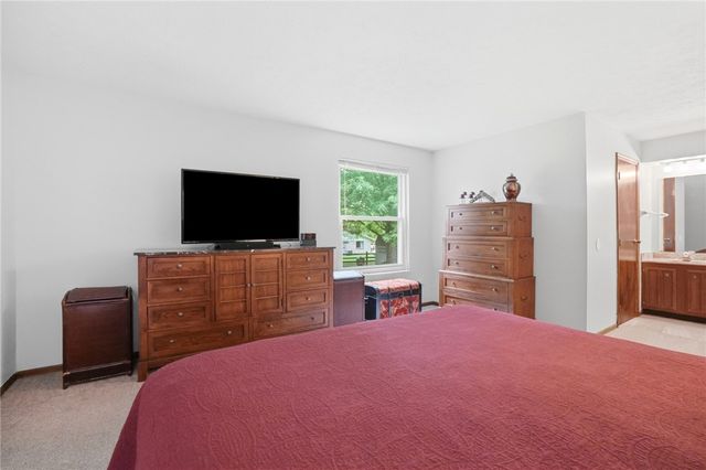 2033 Meadowside Lane, Washington Twp, OH 45458