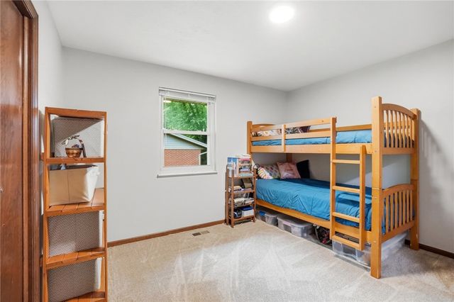 2033 Meadowside Lane, Washington Twp, OH 45458