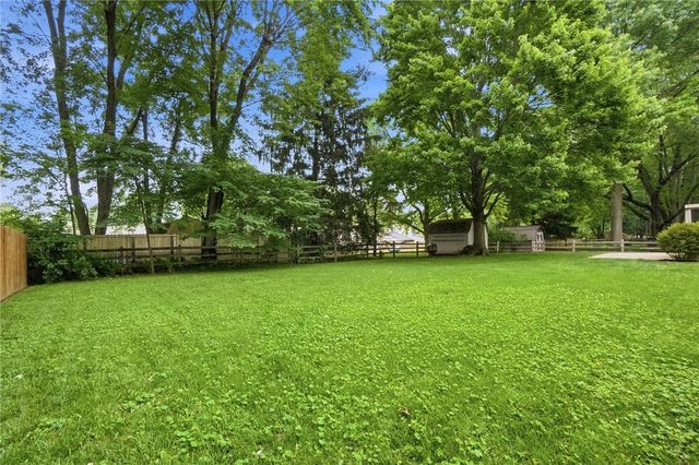2033 Meadowside Lane, Washington Twp, OH 45458