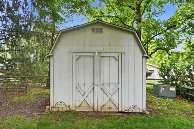 2033 Meadowside Lane, Washington Twp, OH 45458