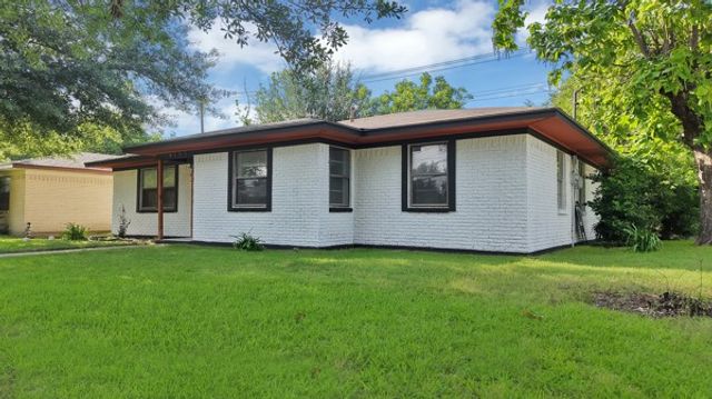 4200 Templeton Street, Greenville, TX 75401