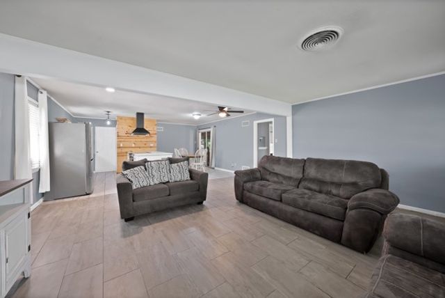 4200 Templeton Street, Greenville, TX 75401
