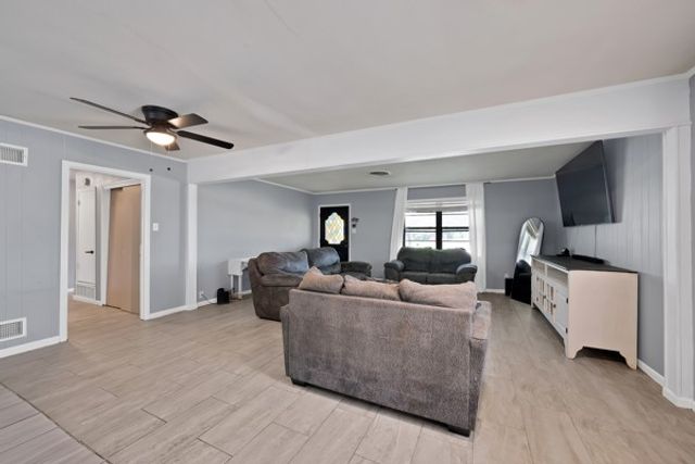 4200 Templeton Street, Greenville, TX 75401