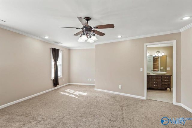 5018 Doris Lane, Guntersville, AL 35976