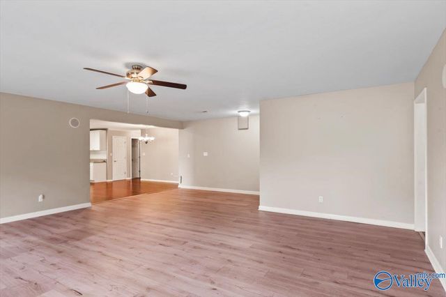 5018 Doris Lane, Guntersville, AL 35976