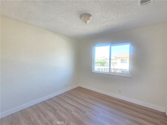 7492 Eugenia, Fontana, CA 92336