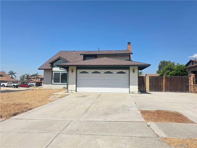 7492 Eugenia, Fontana, CA 92336