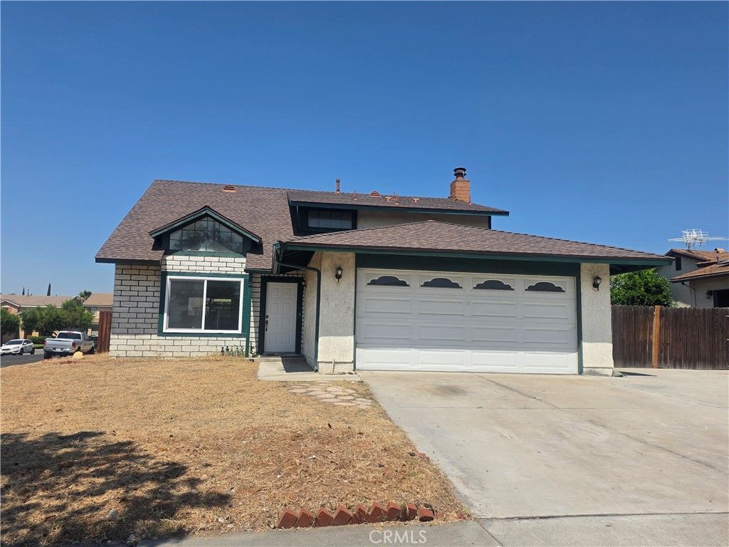 7492 Eugenia, Fontana, CA 92336
