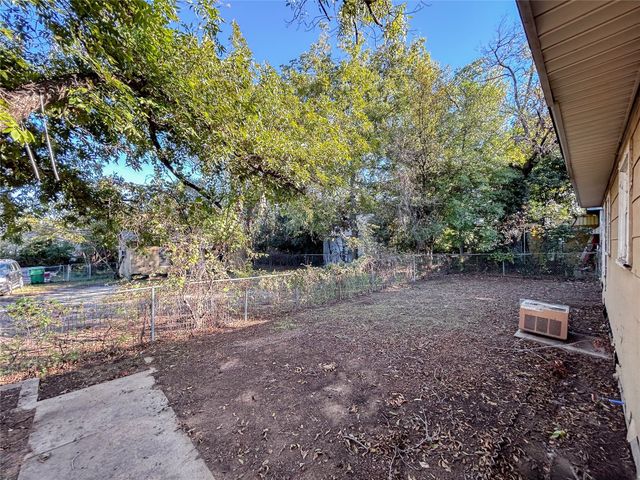 2305 Bernard Street, Denton, TX 76205