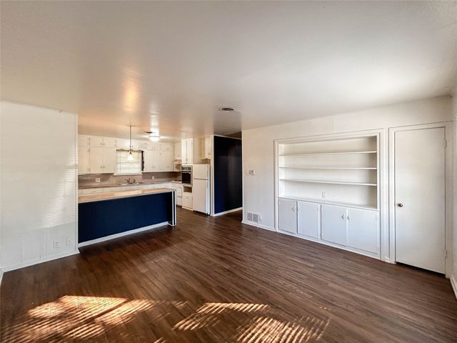 2305 Bernard Street, Denton, TX 76205