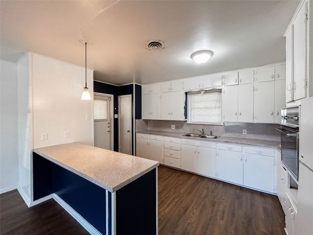 2305 Bernard Street, Denton, TX 76205