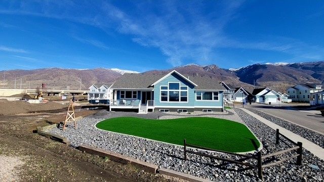 110 S 525 W, Farmington, UT 84025